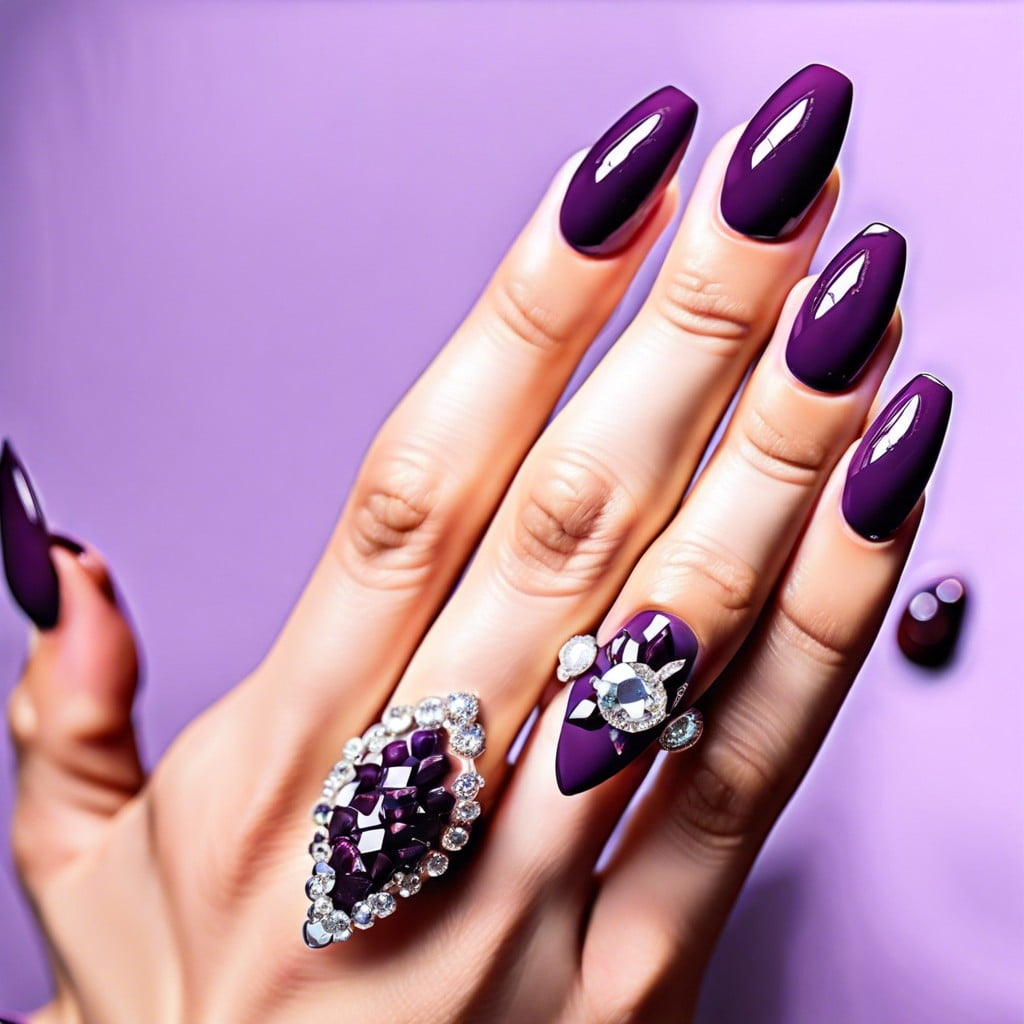 15 Purple Nails Ideas to Inspire Your Next Manicure